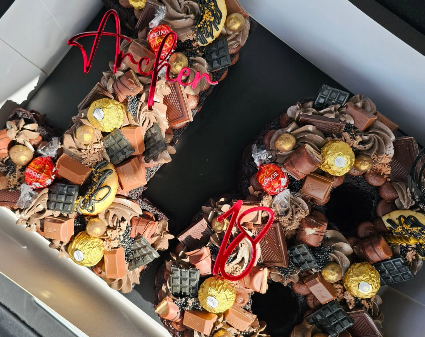 Name & Number Cake Charm Set