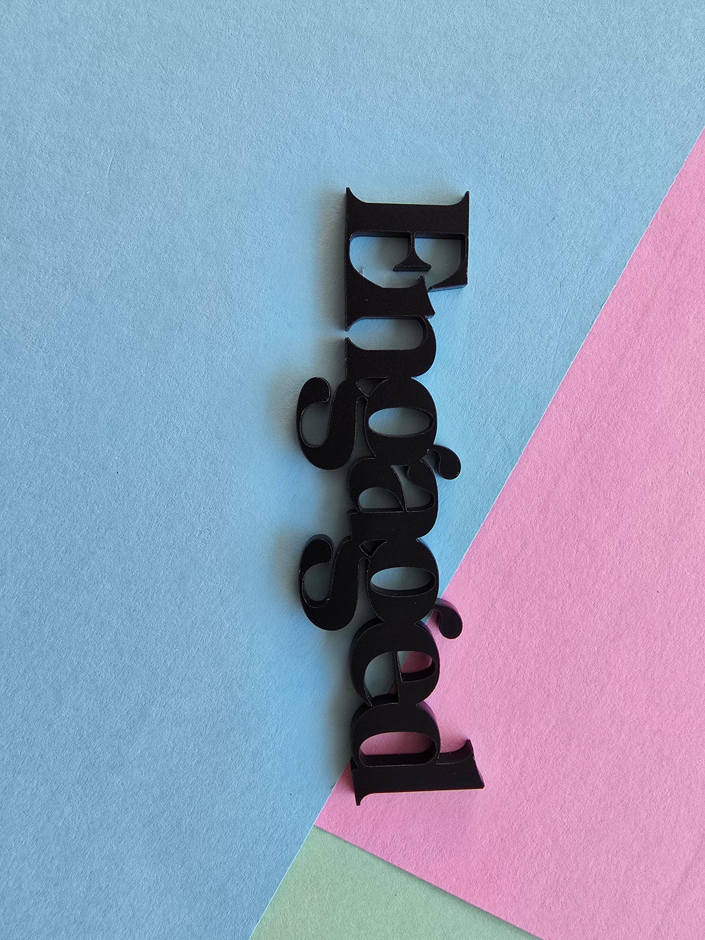 Engaged cake charm 10cm wide black