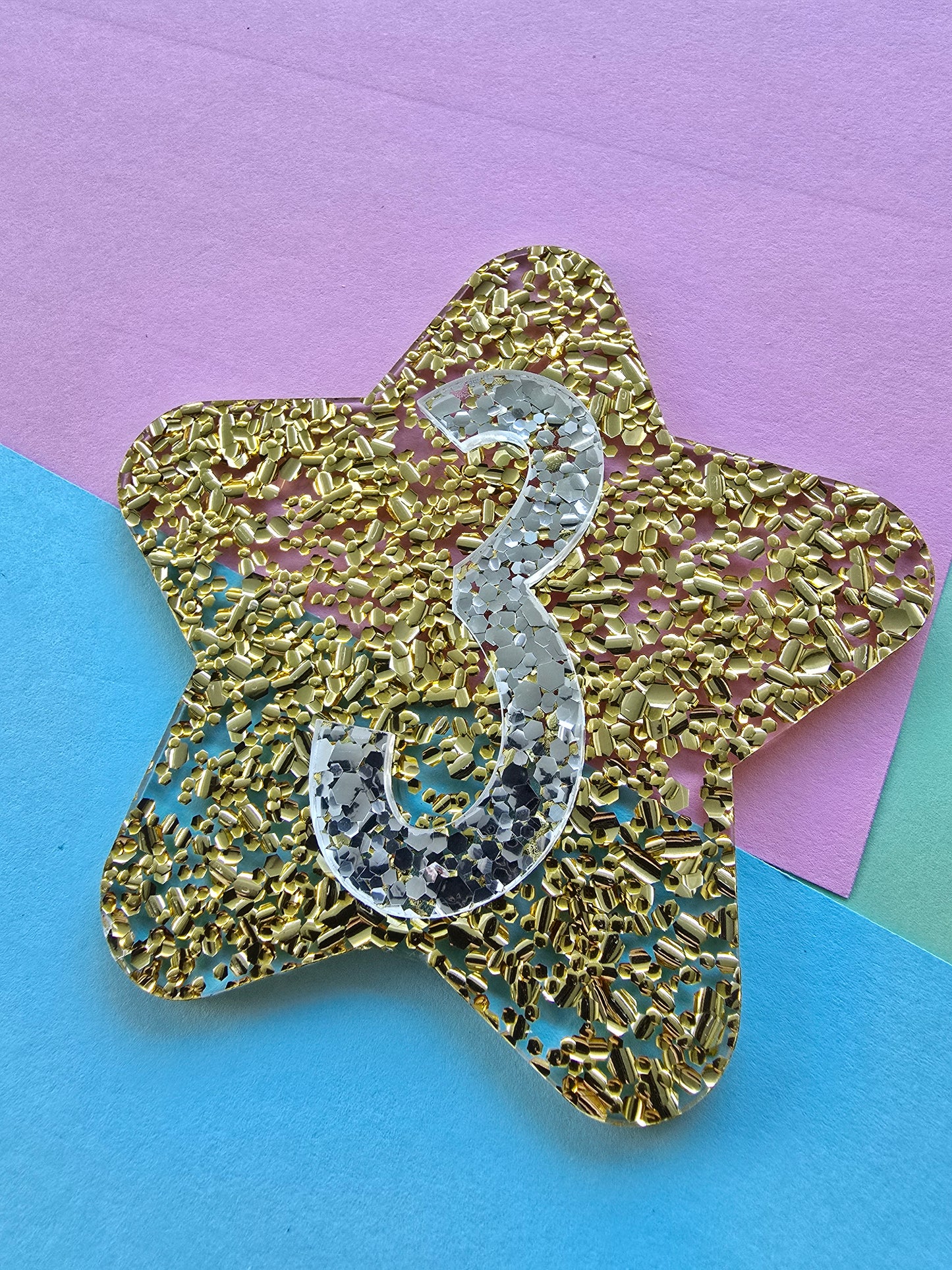 Glitter star cake fropper 3 - silver on gold hex glitter